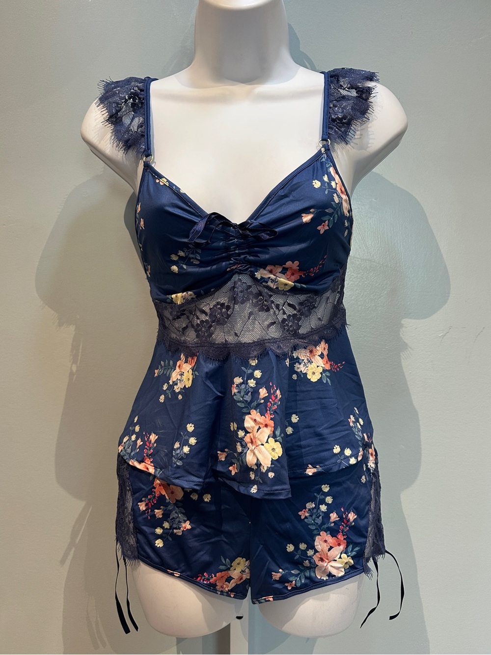 Mapale Floral Print Blue 2-Piece Pajama Set Size Small New with Tags
